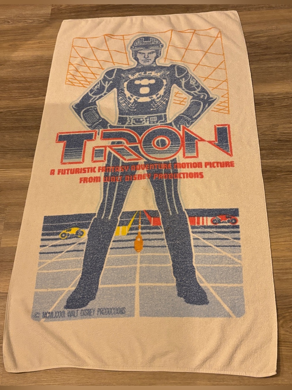 Vintage 1982 Disney TRON Promotional Beach Towel